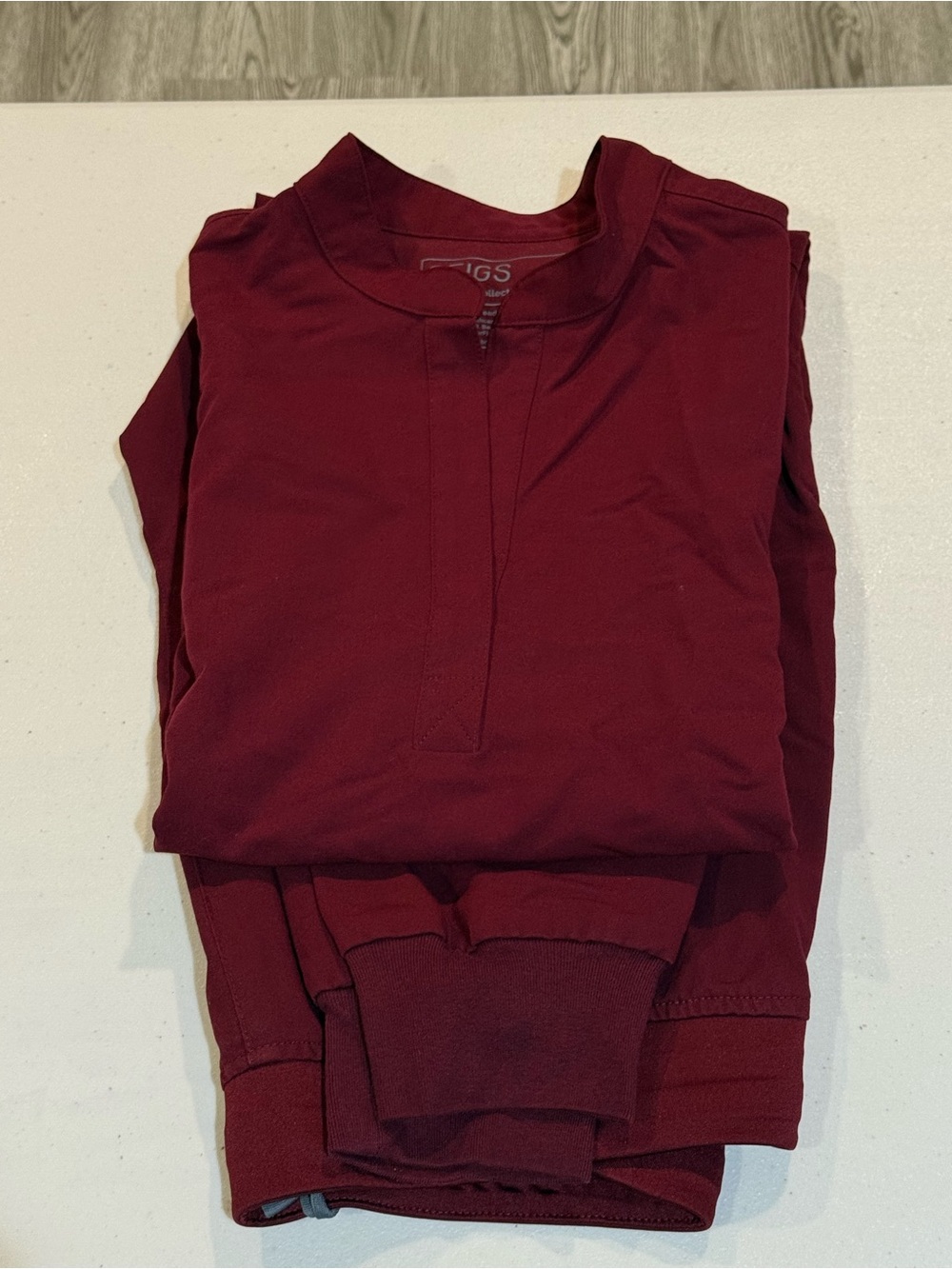 Figs Burgundy Medium Petite Zamora with Small Rafaela Top